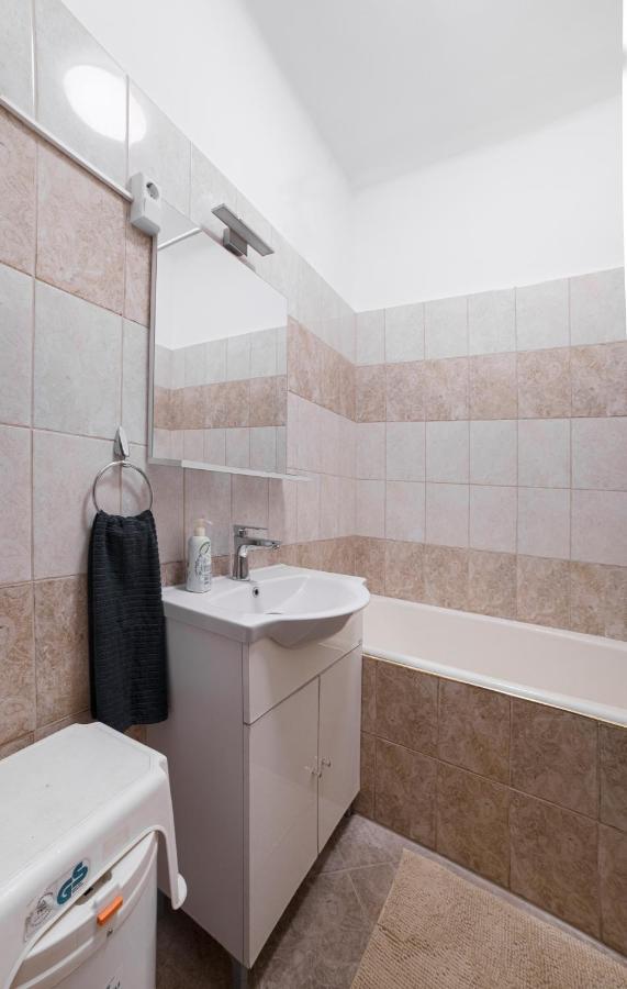 Koroesi Apartman Pecs Ngoại thất bức ảnh